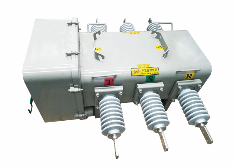 LW-12戶外高壓六氟化硫斷路器